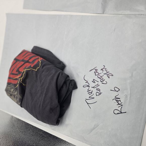 Sendero Shirt Womens Large Thunder Rolls Cropped Embroidered Lightning Western - Picture 10 of 10